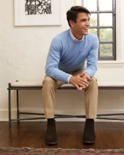 Classic Crewneck Sweater In Heather Delft Cashmere -fashion M HOLIDAY 23 CATALOG PDP 02 D1 1